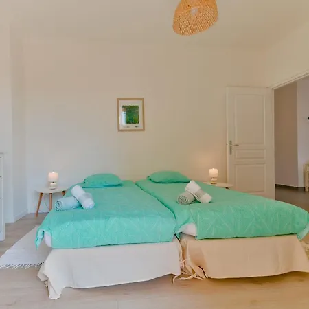 Refait à Neuf, Proche Et Centre Ville- Ajaccio-parc Berthaut Ajaccio (Corsica)