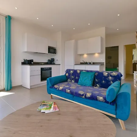 Refait A Neuf, Proche Et Centre Ville- Ajaccio-parc Berthaut Lägenhet *