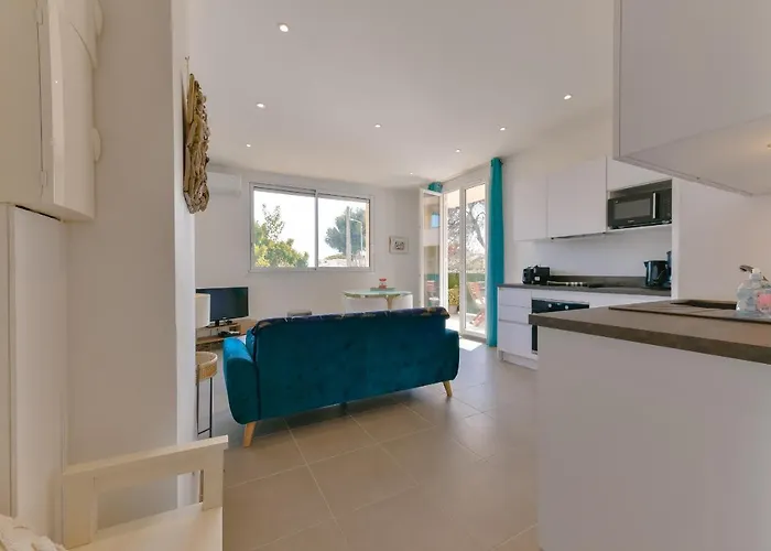 Apartmán Refait A Neuf, Proche Et Centre Ville- Ajaccio-parc Berthaut Ajaccio (Corsica)
